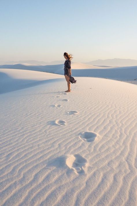 Sandune Photoshoot, Sand Pictures Ideas, White Sands Photoshoot, Beach Camping Photography, New Mexico Photography, Sand Dunes Photoshoot, White Sands New Mexico, Mexico Photography, White Sands National Monument