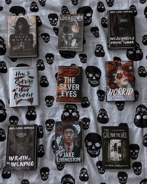 Spooky Books Aesthetic, Reading Horror Books Aesthetic, Horrid Katrina Leno, Ya Horror Books, Spooky Season Books, Horror Books Aesthetic, Spooky Books, Werewolf Books, Book Review Journal