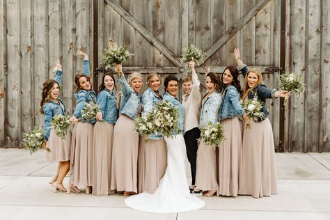 Jean Jacket Bridesmaid Dresses, Bridesmaid Jean Jacket, Jackets For Bridesmaids, Denim Bridesmaid Dresses, Blue Jean Wedding, Country Wedding Dresses Bridesmaid, Rustic Bridesmaid Dresses, June Photography, Jeans Wedding