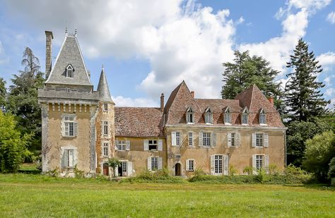 Chateau for sale in Thiviers - Dordogne - Elevated 16th century Chateau set in a rural country estate with 9 acres and large detached barn-Périgord Vert France REF: A19090LC24 | [12924] Chateau For Sale, Aquitaine France, Dordogne France, French Estate, French Property, French Chateau, Country Estate, Property Marketing, Aquitaine