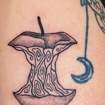 Sarah Eve Maxwell on Instagram Eve Apple Tattoo, Eve Tattoo, Apple Tattoo, Apple Art, Arm Band Tattoo, Band Tattoo, Heads Up, Tattoo Inspo, Tattoos And Piercings