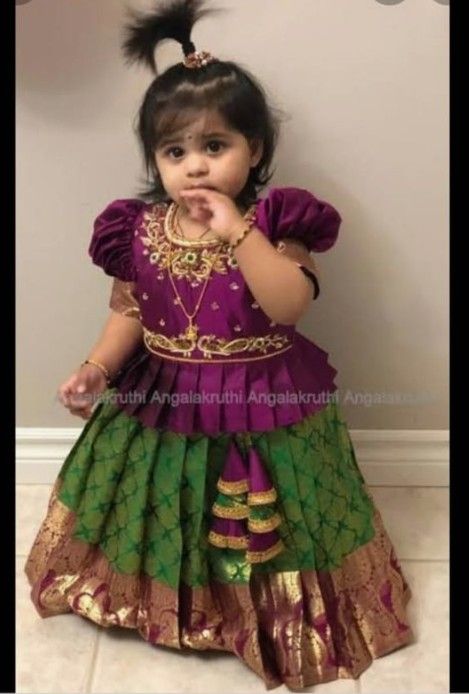 Traditional Baby Dresses, Pattu Pavadai Designs, Pattu Pavada, Indian Dresses For Kids, Pattu Langa, Kids Party Wear Dresses, Kids Dress Collection, Kids Blouse Designs