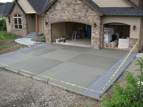 Cement Stamps, Springboro Ohio, Stamped Concrete Driveway, Concrete Backyard, Cement Patio, Concrete Patio Designs, Driveway Design, Driveway Landscaping, Stamped Concrete Patio