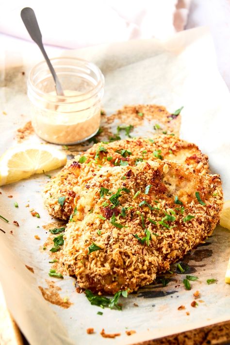 Healthy Breaded Chicken, Greek Yogurt Bread, Yogurt Bread, Panko Chicken, Greek Yogurt Chicken, Chicken Cutlets, Breaded Chicken, Greek Yogurt, Tray Bakes