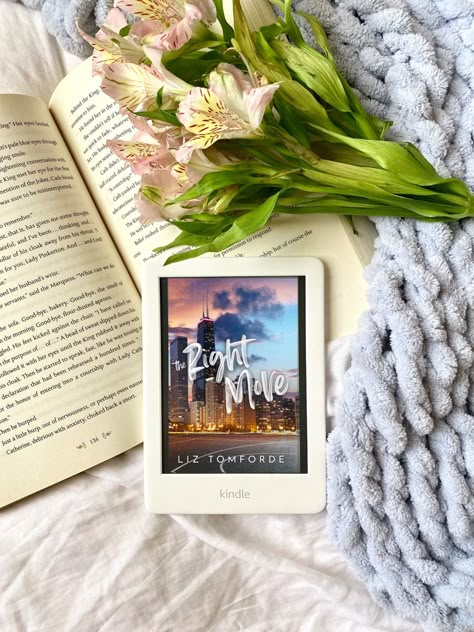 Kindle Photography Ideas, Book Instagram Post, Books Read Template, Kindle Bookstagram, White Kindle, Bookstagram Kindle, Read Template, Bookish Content, Instagram Post Inspiration