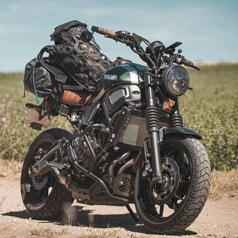 Luxury Bikes, Yamaha Xsr700, Bobber Scrambler, Adventure Bike Motorcycles, Yamaha Xsr, Cafe Racer Moto, Cb 300, Scrambler Custom, Мотоциклы Cafe Racers