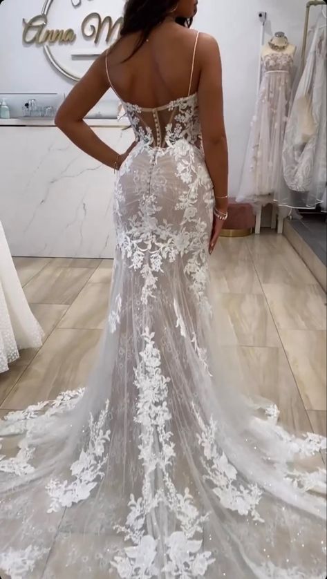 Fantasy Wedding Dresses, Queen Wedding, Queens Wedding, Galia Lahav Wedding Dress, Two Piece Wedding Dress, Fantasy Wedding, Dream Wedding Ideas Dresses, New Wedding Dresses, Dream Wedding Dresses