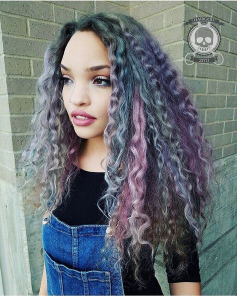 gray+and+pastel+purple+weave Long Hairstyles For Black Women, Long Weave Hairstyles, Weave Hairstyles Braided, Long Weave, Curly Weave, Hair Extension Brands, Purple Weave, Curly Weave Hairstyles, Haircut Types