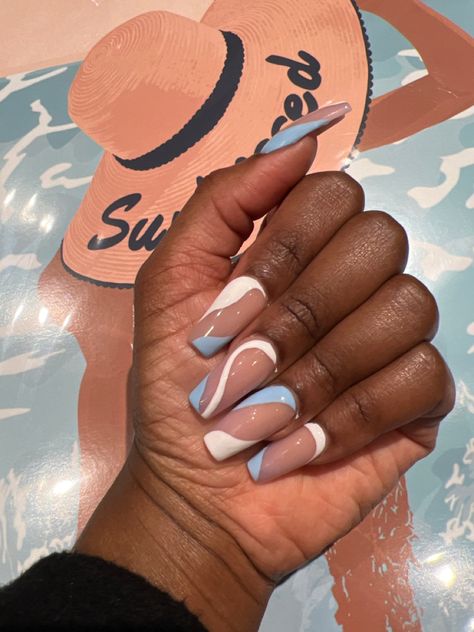 Blue Nails With White Lines, Nails With Blue And White, Nails With White Lines, Acrylic Nails With Blue, Blue Nails With White, White Abstract Nails, White And Blue Nails, Nails With Blue, Nails With White