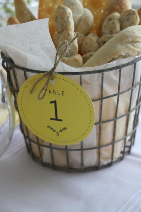 Bread basket & table number . . . . so there is bread waiting at the tables for your guests when they sit down? Not sure if you'll be off taking pictures still or if maybe your serving hor dourves at that time Bread Table Display, Table Display Ideas, Bread Table, Hor Dourves, Soup And Bread, Basket Table, Tea Wedding, Event Centerpiece, Bread Basket