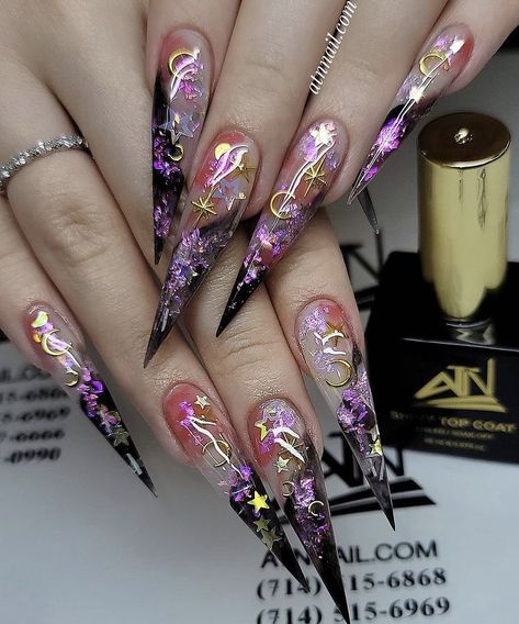 Star Nail Designs, Makeup Look Black Women, Pride Nails Designs, Nails Designs Short, Encapsulated Nails, Luminous Nails, Pride Nails, Witchy Nails, Monochrome Makeup Look