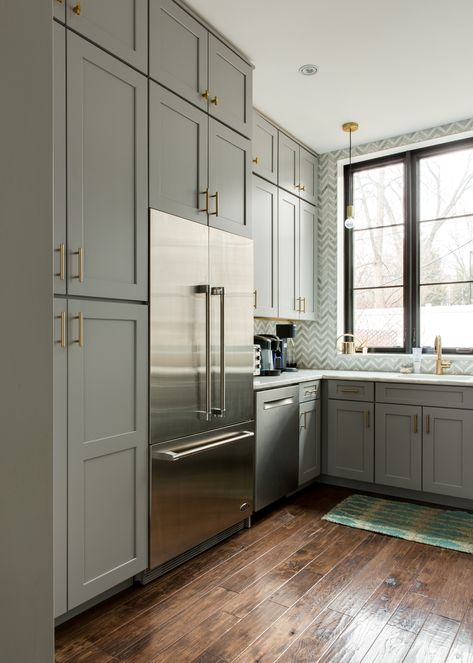 Ceiling-to-floor cabinetry make this small kitchen even more grand. Countertop Concrete, Brooklyn Kitchen, Cheap Kitchen Remodel, Brooklyn Brownstone, Revere Pewter, Diy Kitchen Remodel, Design Seeds, Diy Remodel, Kitchen Remodeling Projects