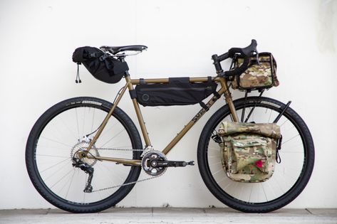 *SURLY* straggler (52) | Frame : *SURLY* straggler Painted b… | Flickr Surly Straggler, Surly Ogre Touring Bike, Gravel Bike Bicycles, Bike Bag Design, Surly Bike, Surly Bikes, Bicycle Quotes, Bikepacking Bags, Touring Bicycles