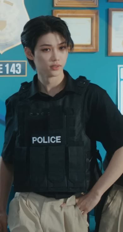 Case 143 Felix Skz, Skz Police, Felix Case 143, Skz Funny, Police Outfit, Lord Have Mercy, Frozen Costume, Corset Outfit, Have Mercy