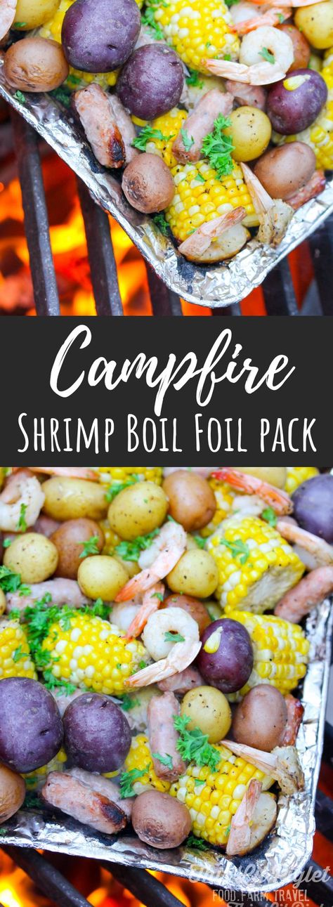 Camping Food: Campfire Shrimp Boil Foil Pack // thislilpiglet.net Shrimp Boil Camping, Shrimp Boil Foil Packs, Campfire Dinner Recipes, Vegetarian Camping Recipes, Camp Cooking Recipes, Camping Dessert Recipes, Shrimp Boil Foil, Camping Foods, Healthy Camping Food