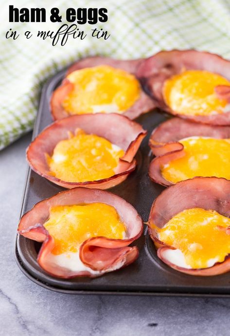 Ham & Eggs in a Muffin Tin - A quick and easy breakfast for a low carb lifestyle! Eggs In A Muffin Tin, Muffin Tin Meals, Eggs In Muffin Tin, Ham And Eggs, Tin Recipes, Muffin Tin Recipes, Low Carb Breakfast Recipes, On The Go Snacks, Egg Dishes