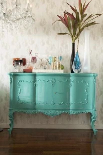 ciao! newport beach: painted furniture Turquoise Furniture, Turquoise Table, Teal Decor, Decor Shabby Chic, Design Apartment, Design Del Prodotto, A Living Room, Redo Furniture, Furniture Inspiration