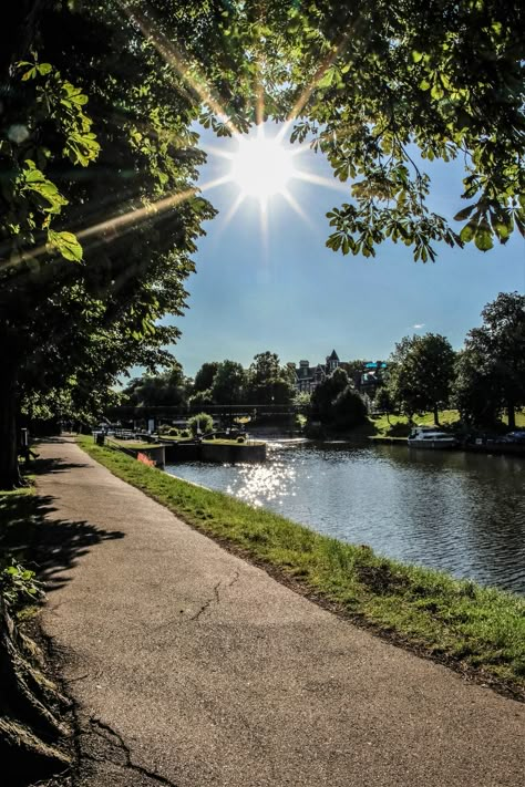 Pictures Of Sunny Weather, Summer Evenings Aesthetic, Sunny Weather Aesthetic, Sunny Days Aesthetic, Sunny Morning Aesthetic, Spring Day Aesthetic, Summer Day Aesthetic, Summer Days Aesthetic, Sunny Day Pictures