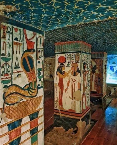 Tomb Of Queen Nefertari, Tomb Of Nefertari, Egyptian Patterns, Egypt Civilization, Defined Eyebrows, Egyptian Tomb, Queen Nefertari, Egypt Crafts, Flushed Cheeks