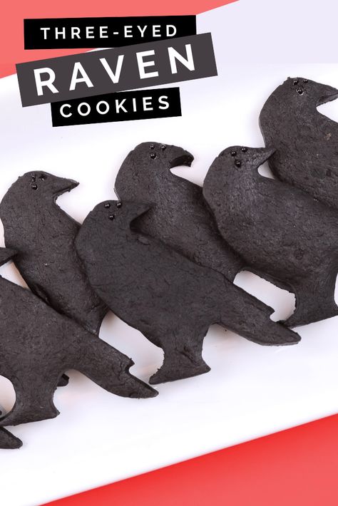 Instead of making standard sugar cookies and coating them in nasty black icing, I opted to make my Three-Eyed Raven cookies using a chocolate cut-out cookie recipe. Chocolate Cut Out Cookie Recipe, Gothic Xmas, Halloween Party For Adults, Black Icing, Halloween Raven, Party For Adults, Quick Recipes Easy, Bird Cookies, Game Of Thrones Party