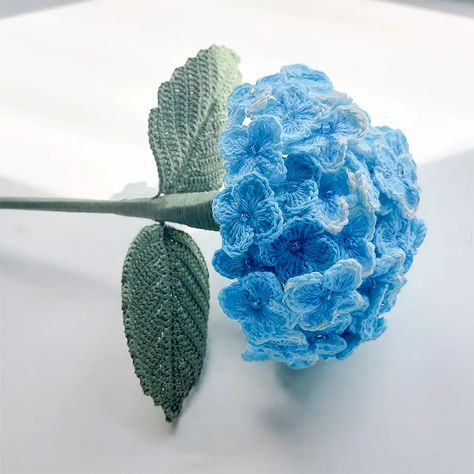 Crocheted Hydrangea Flowers, Crochet Flowers Hydrangea, Beautiful Crochet Ideas, Crochet Blue Flowers Free Pattern, Hydrangea Crochet Pattern, Crochet Hydrangea Pattern Free, Microcrochet Flower, Free Flower Crochet Patterns, Crochet Hyacinth