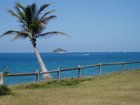 Lambert's beach, Mackay, Queensland Mount Eden Auckland, Mackay Queensland, Lake Macdonnell Australia, Pink Lakes Australia, Brand Profile, Minack Theatre Cornwall, Gold Coast, Queensland, Places To Visit