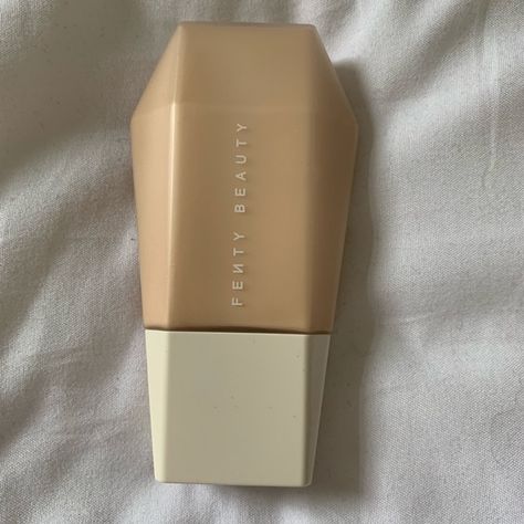 Fenty Beauty Eaze Drop - Blurring Skin Tint Skin Tint Fenty, Fenty Beauty Tinted Moisturizer, Fenty Tint, Fenty Beauty Skin Tint, Fenty Skin Tint, Fenty Beauty Eaze Drop, Skin Tint, 2025 Vision, Fenty Beauty