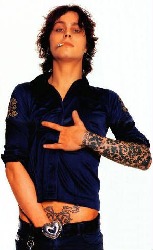 Ville Valo! Ville Valo, Him Band, Attractive People, Most Beautiful Man, New Pictures, Celebrity Crush, A Man, Songwriting, Musician