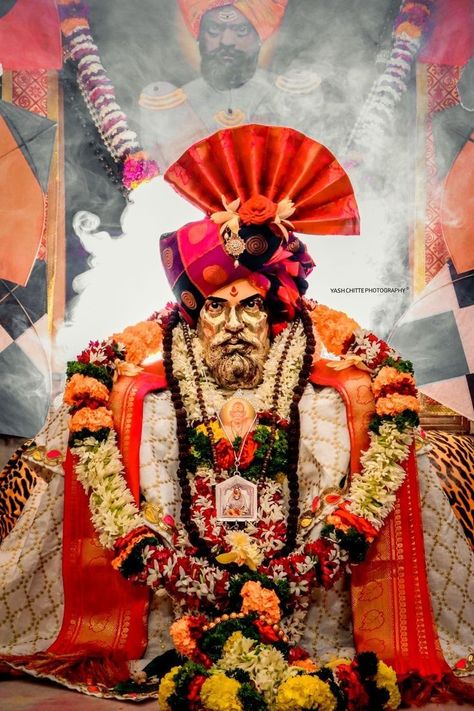 Jay shankar maharaj Sadguru Shankar Maharaj Hd Wallpaper, Shankar Baba Maharaj Hd Wallpaper, Jay Shankar Maharaj, Jay Shankar, Shankar Maharaj, Bholenath Tattoo, Iphone Wallpaper King, Bal Thackeray, Aghori Shiva