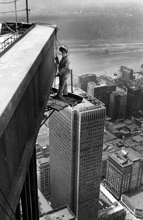 Welder Jim Marks of West Mifflin works on the top corner of the U. S. Steel Tower on June 14, 1970. Pittsburgh, PA (Edward Frank/Post-Gazette) Iron Workers, Steel Worker, Steel Building, Golden Triangle, Steel City, Pittsburgh Pennsylvania, Twin Towers, Holy Cow, Construction Worker