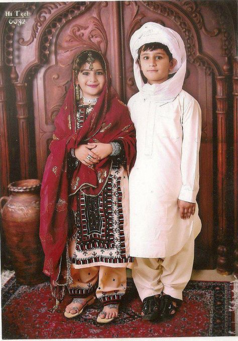 Your Professional Guide Pakistani People, Pakistan Culture, Short Frocks, Pakistani Culture, Pakistan Dress, Balochi Dress, Culture Day, Diy Costumes Kids, Clothing Subscription