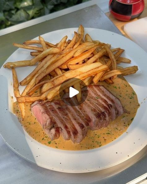 @cabagges.world on Instagram: "Loved this version of a steak au poivre / steak frites using red miso and hot sauce for a little kick. Ingredients below ⬇️ 

Miso Au Poivre Sauce
1 clove garlic (grated)
1/4 small onion (finely diced)
1/3 cup sake 
Black pepper 
1 tbsp miso 
1 tsp beef bouillon 
1/4 cup cream 
2 tsp hot sauce 
1 tbsp butter 
Parsley" Miso Truffle Sauce, Black Pepper Udon, Miso Butter Steak, Black Pepper Udon Noodles, Japanese Steakhouse Sauce, Red Miso, Steak Frites, Black Pepper, Hot Sauce