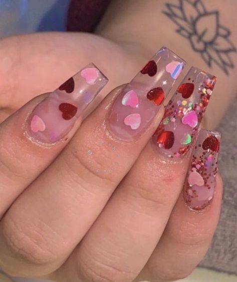 #love #aesthetic #sparkle #pretty #nails #tumblr #heart  https://weheartit.com/entry/326735611 Ambre Nails, Clear Acrylic Nails, Heart Nail Designs, Nagellack Trends, Heart Glitter, Nails Aesthetic, White Acrylic Nails, Cute Acrylic Nail Designs, Her Nails