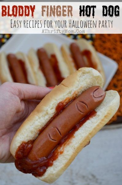 Halloween Party Food, Bloody Finger Hot dog, Easy and Healthy Chopped Off Finger Hot Dogs, Gross but fun food for your Halloween party Halloween Party Food For Kids, Party Snacks For Adults, Finger Hot Dogs, Party Food For Kids, Adult Halloween Party Food, Halloween Hotdogs, Snacks For Adults, Halloween Finger Foods, Finger Foods For Kids