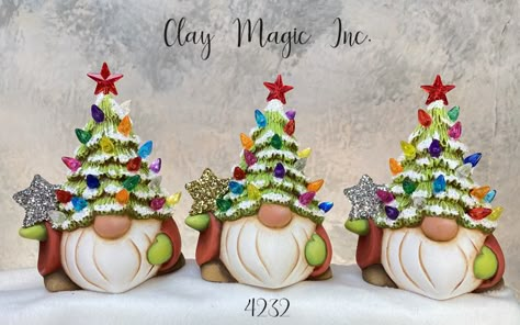 Clay Nomes, Clay Gnomes, Christmas Crafts For Adults, Polymer Clay Christmas, Christmas Clay, Clay Crafts Air Dry, I'm So Sorry, Clay Figurine, Gnomes Crafts