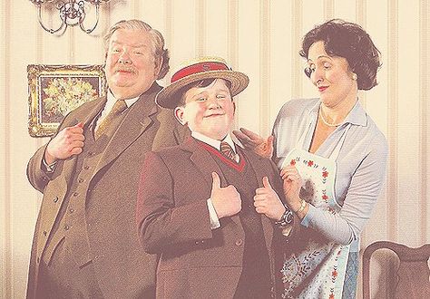 Mr. and Mrs. Dursley, of number four, Privet Drive, were proud to say that they were perfectly normal, thank you very much. Dudley Dursley, Harry Potter Fan Theories, The Dursleys, Harry Potter Theories, Quiz Harry Potter, Harry Potter Wiki, Film Harry Potter, Rubeus Hagrid, Hp Characters