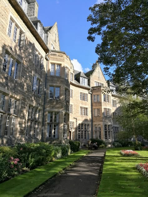 gnomic utterances — st. andrews in pictures Gothic Archway, University Of St Andrews, St Andrews University, Freshers Week, University Aesthetic, Saint Andrews, St Andrews, Scotland, The Beach