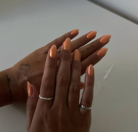 Orange Nails With Chrome, Orange Chrome Nails, Nails With Chrome, Orange Chrome, Aesthetic Vacation, Chrome Nails Designs, Nail Jewels, Summery Nails, Work Nails