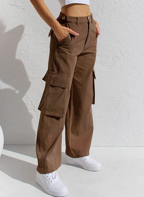 Such a pretty brown color. These cargo pants come in 8 colors and range from size 4-18. They're made with 98% Cotton and 2% Elastane. It's soft, breathable and skin-friendly, perfect for any season. It has straight legs and 4 pockets. #ad FYI, Cargo pants are still in this summer and I'm happy about it 'cause they're hot. Winter Mini Dresses, Brown Cargo Pants, Crop Top Sweatshirt, Winter Pants, Mini Robes, Simplicity Patterns, Cargo Pants Women, 70 Dress, Cargo Jeans