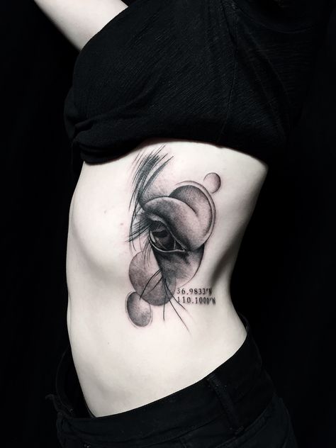 Rib piece horse eye. #tattoo #geometric #abstract #ribs #blackandgrey #losangeles Abstract Horse Tattoo, Horse Eye Tattoo, Eye Tattoo Geometric, Geometric Tattoo Horse, Eye Geometric, Geometric Horse, Ribs Tattoo, Family First Tattoo, Abstract Art Tattoo