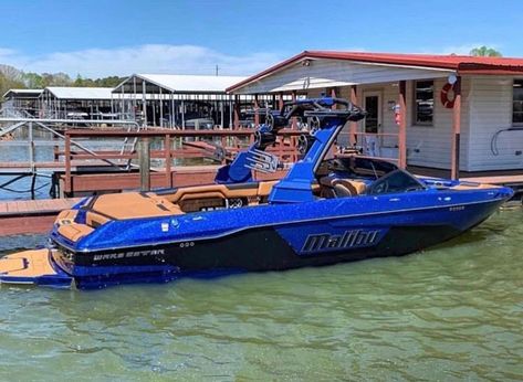 Wake Board Boat, Bowrider Boats, Malibu Boats, Boat Wake, Speed Boats Racing, Motor Boat Racing, Wakeboard Boats, Yatch Boat, Lake Fun