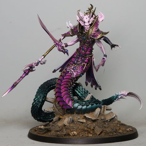 Warhammer 40,000 • Instagram Warhammer Miniatures, Warhammer Slaanesh, Slaanesh Color Scheme, Warhammer 40k Tyranids Painting, Warhammer 40000 Miniatures Tyranids, Slaanesh Paint Scheme, Warhammer Tyranids Paint, Warhammer 40k Tabletop, Warhammer 40k Figures