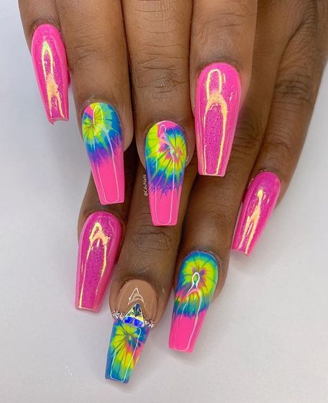 Bright Neon Acrylic Nails, Short Gel Nail Art, Bright Color Nails, Finger Nail Designs, Beautiful Gel Nails, Tye Dye Nails, Bright Summer Acrylic Nails, Nail Design Glitter, Bright Nail Designs