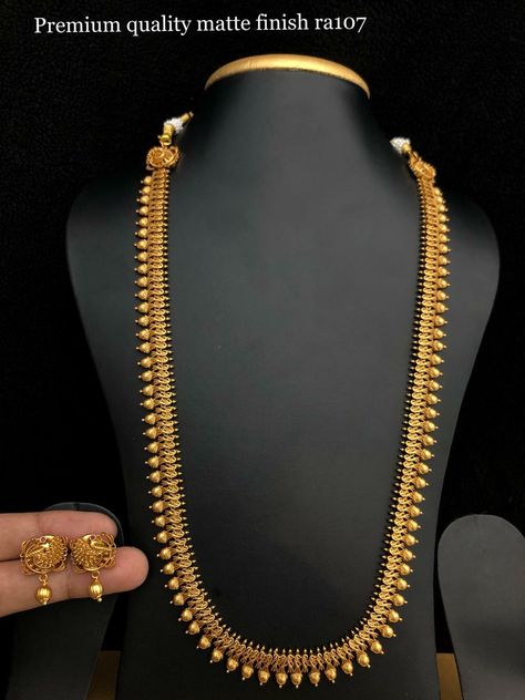 Long Jewellery Set, Gold Aaram Design, Aaram Gold Designs, Addigai Necklace Gold, Aaram Design Gold, Long Haram Designs Indian, Long Chains Indian Gold, Long Gold Necklace Indian, Long Necklace Gold Indian