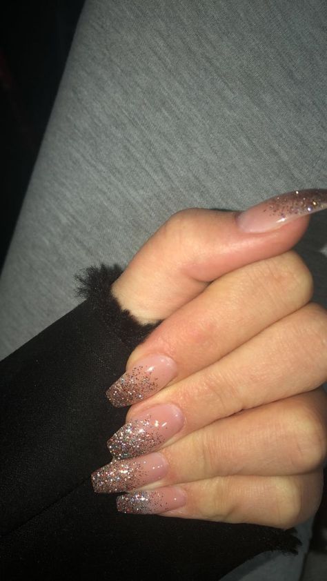 Glitter Nails Acrylic, White Acrylic Nails, Acrylic Nail Art, Dream Nails, Coffin Nails Designs, Pretty Acrylic Nails, Best Acrylic Nails, Cute Acrylic Nails, Acrylic Nail Designs