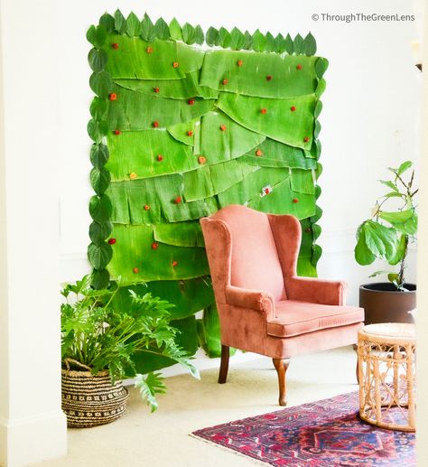 Wedding Home Decor Ideas, Banana Leaf Backdrop, Pre Wedding Events, Leaves Backdrop, Leaf Backdrop, Leaf Decor Wedding, Home Flower Decor, Wedding Stage Backdrop, Housewarming Decorations