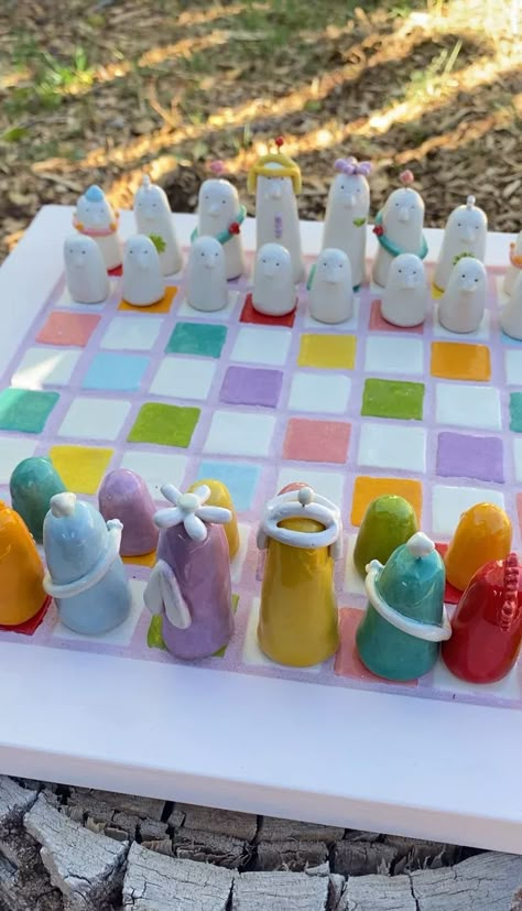 Clay Chess Set, Pastel Maximalist, Clay Chess, Ceramic Chess Set, Diy Chess Set, Pottery Games, Diy Pottery Painting, Wooden Chess Board, Air Dry Clay Projects