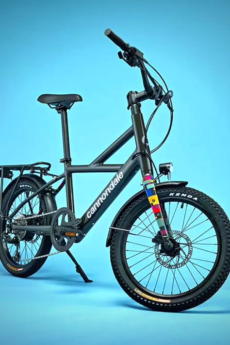 "With a compact alloy frame, foldable stem and pedals, 20-inch wheels and less than 40 pound (18kg) weight, the Compact Neo has a tidy footprint aimed at apartment dwellers and office workers hoping to increase their mobility. The Compact Neo is equipped with an eight-speed microSHIFT drivetrain with an 11-34 Sunrace cassette and Tektro HD-R280 hydraulic disc brakes." 20 Inch Wheels, 20 Wheels, Commuter Bike, Hyena, E Bike, Racing Bikes, Electric Bike, Old School, Bicycle