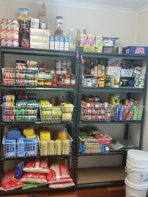 Food Storage Rooms Ideas, Snack Shelf Organization, Preppers Pantry Stockpile, Coupon Stockpile Organization, Stock Pile Organization, Stockpile Organization, Prepper Pantry, Food Storage Rooms, Food Storage Shelves