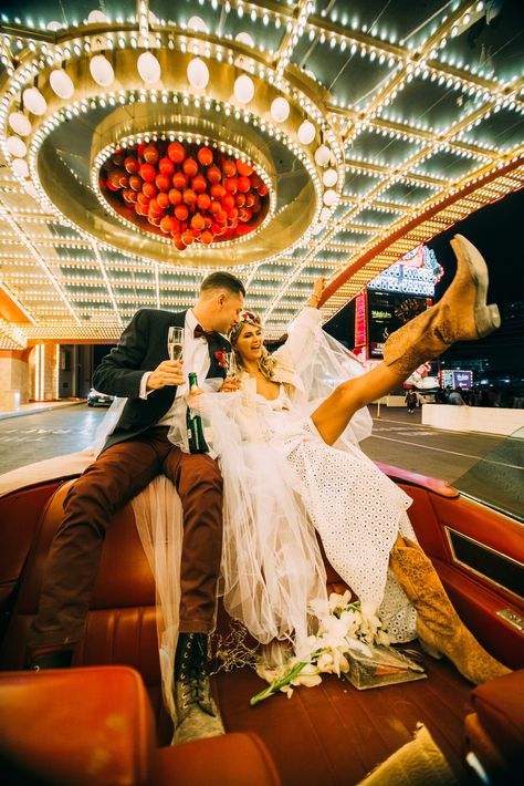 Welcome - ASHLEY MARIE MYERS lifestyle photographer Museum Elopement, Las Vegas Wedding Photos, Vegas Wedding Photos, Neon Museum, Las Vegas Elopement, Photos Inspo, Fantasy Wedding, Museum Wedding, Vegas Baby